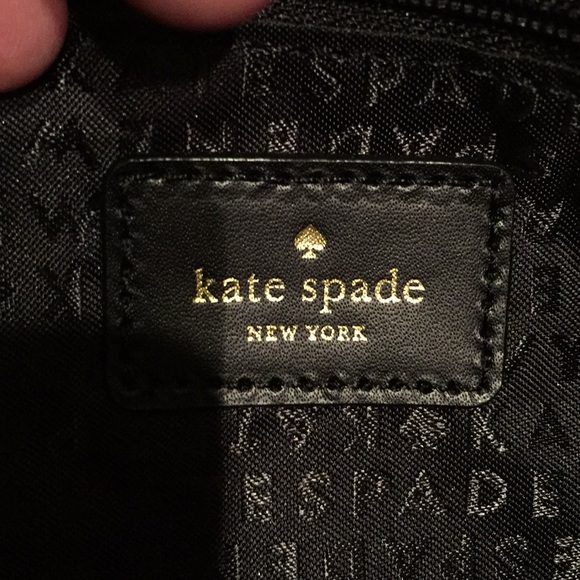 SOLD! Kate Spade Shoulder/Tote Bag - Picture 4 of 7